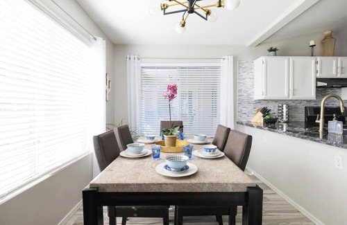 Glendale House | Luxury 3-Bedroom Home with Pool Near Stadium-Perfect for Game Weekends