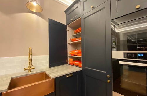 Glasgow Westend Apartment | Luxury 5 bedroom stay in the heart of the West End