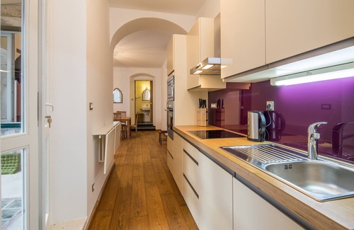 Old Town Apartment | Luxury Apartment in the heart of Diocletian’s Palace with large private terrace.