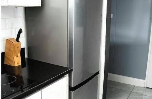Harare House | Luxury Apartment - In the heart of Avenues!