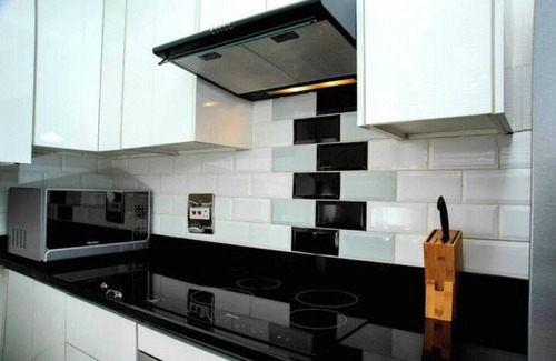 Harare House | Luxury Apartment - In the heart of Avenues!