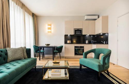 Les Halles Apartment | Luxury Apartment Paris Louvre II