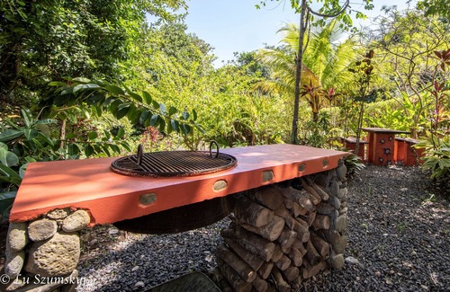 Calibishie Villa | Luxury Caribbean home with pool and spectacular ocean views & Charming Cottage