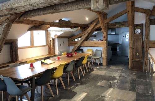 Champagny-en-Vanoise Ski Chalet | Luxury chalet 270m2-18 pers spa sauna 100 m cable car recent renovation