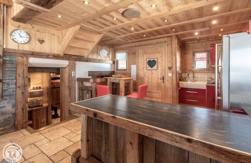 Le Praz de Lys Ski Chalet | Luxury chalet in the middle of the ski slopes