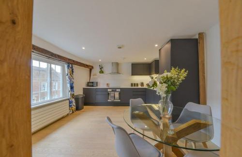 St Albans Apartment | Luxury Character Apartment St Albans By Central Stays Short Lets & Serviced Accommodation With Free Parking