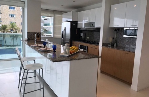 La Boquilla Condo | Luxury & Comfort Steps from the Beach- 2 Pools! Family Friendly & Gourmet Cook!