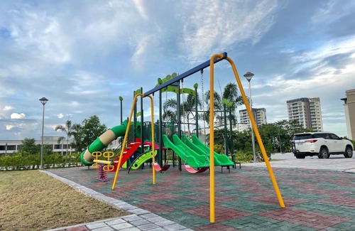 Clark Freeport Hotel | Luxury Condo in Clark Pampanga beside Hilton Hotel and Casino