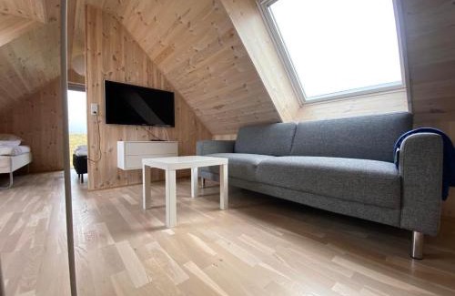 Faroe Islands House | Luxury Cottage in Serene Nature - Okkara summarhús á Sandi