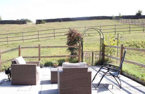 Belper House | Luxury Detached Peak District Stone Barn - Dog Friendly