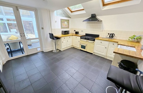 Battersea Apartment | Luxury Guest House
