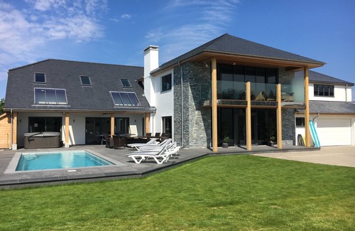 Constantine Bay House | Luxury Holiday Home, Sea Views, Heated Pool, Hot Tub; Close to beaches & Golf