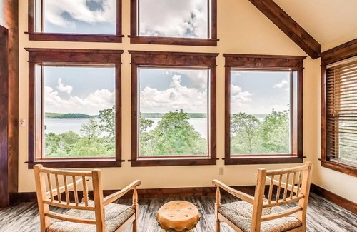 Hoyt House | Luxury Lakefront Home w/Stunning Views, Steps to Lake and Private Cove