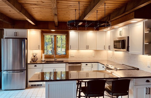 Wallenpaupauk Lake Estates House | Luxury Lakefront: Hot Tub, Fireplace, Pet Friendly, Arcade, Watercraft, + more!