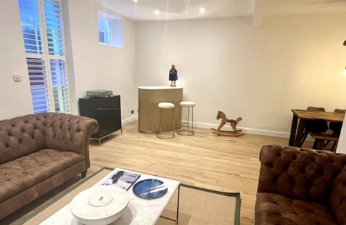 Hove Cottage | Luxury mewshouse + parking 7pax 1min to sea&shops