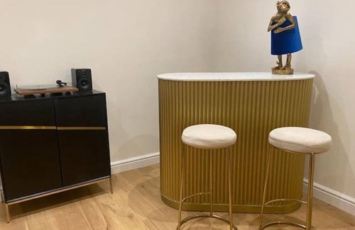 Hove Cottage | Luxury mewshouse + parking 7pax 1min to sea&shops