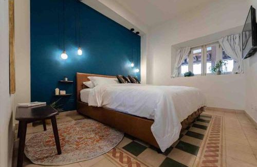 Casco Viejo Apartment | LUXURY Mid-Century Apartment In Casco Viejo