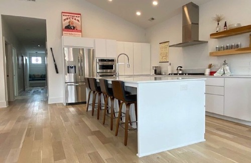 Butchertown Apartment | Luxury private apartment in downtown Louisville with parking.