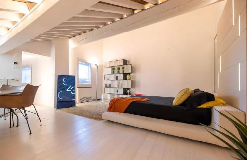 Citta Antica Apartment | Luxury Rooftop Piazza Erbe Verona