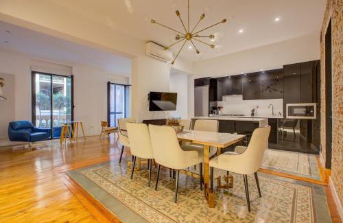 Almagro Apartment | Luxury Rooms Madrid Center Duplex