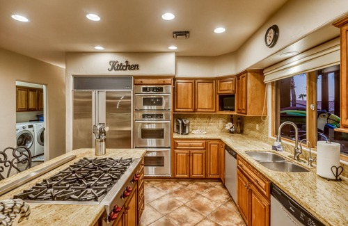 Lake Havasu City House | Luxury, spacious, and cozy, quiet family retreat.