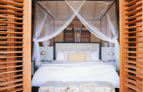 Estate Lovango Cay Resort | Luxury Treehouse - Private Island Resort - 10 Minutes from St. John