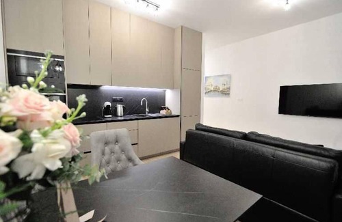 Mostar Apartment | Luxury two bedroom apartment P, Balcony, AirCond, WiFi, fully equipped kitchen