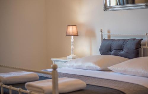 Barat Villa | Luxury Unique Stone Villa Rustica in Istria