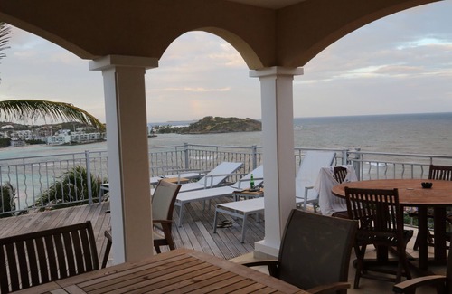 Dawn Beach Estates Villa | Luxury Villa w Spectacular Ocean Views, private pool/Hottub, Walk to Beach