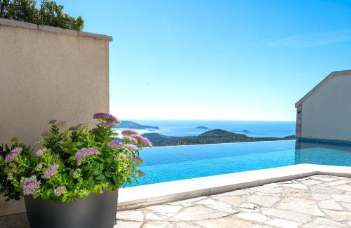 Zavala Villa | Luxury Villa Fig with pool and Jacuzzi near Dubrovnik