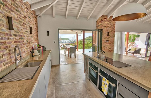 English Harbour Villa | Luxury villa in fantastic location with stunning view over English Harbour.
