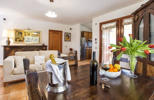 Alghero Villa | Luxury Villa Laura - new infinity pool, relax and privacy for your holidays
