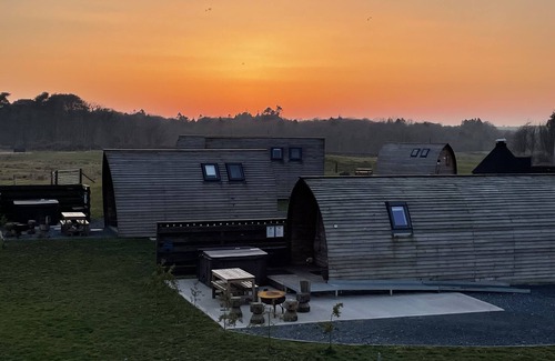 Port William Cabin | Luxury, Wigwam Cabin With Electric hot tub
