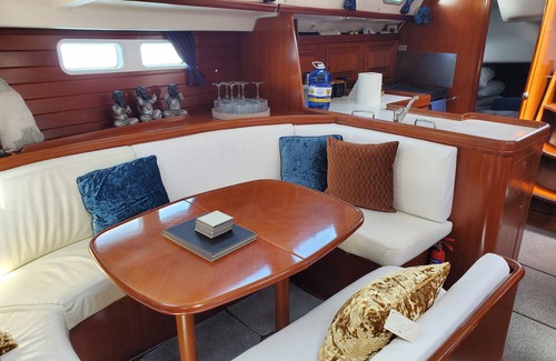 Gibraltar Boat Rental | LUXURY YACHT STAY IN BEST LOCATION IN GIBRALTAR.nNEXT TO CASINO AND RESTAURANTS