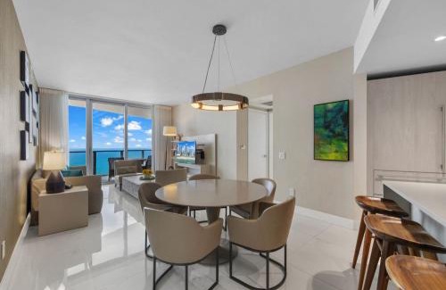 Hollywood South Central Beach Apartment | Lyfe Oceanview Resort Luxury 2 Bedroom Unit