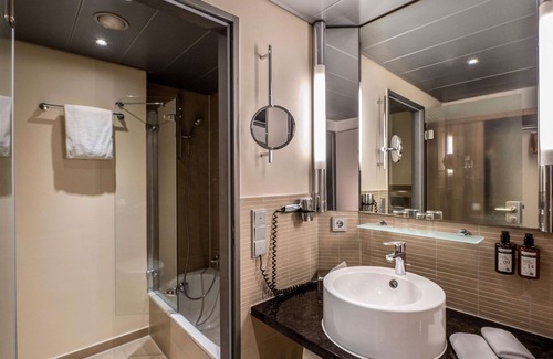 Hallbergmoos Hotel | Mövenpick Hotel München Airport