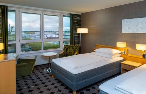 Flughafen Hotel | Mövenpick Hotel Nuernberg Airport
