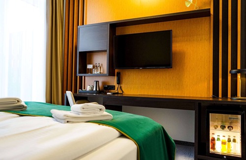 Neukoelln Hotel | M-Pire Hotel Berlin