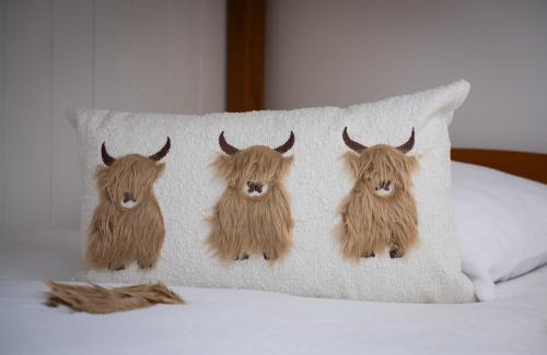 Nairn House | Mabels Cottage by the beach