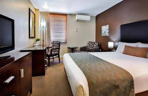 Townsville Hotel | Madison Plaza Townsville
