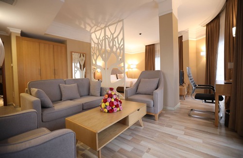 Bole Hotel | Mado Hotel