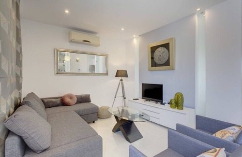 Tower Road Apartment | MAGICAL ROOFTOP PENTHOUSE, BEST LOCATION IN SLIEMA!