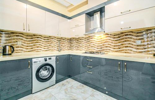 Baku Apartment | Magnificent Vacation apartment by Bea Paradise