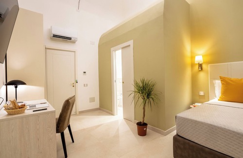 Marina District Hotel | Magnini Rooms