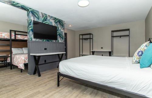 Anaheim Resort Hotel | Magnolia Tree Hotel-Maingate/Anaheim Convention Center