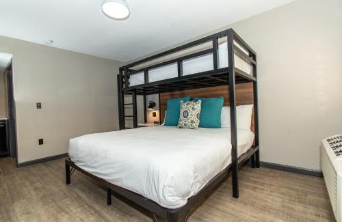 Anaheim Resort Hotel | Magnolia Tree Hotel-Maingate/Anaheim Convention Center