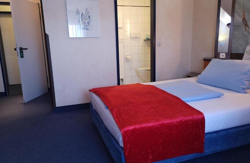Margetshoechheim Hotel | Main Hotel Eckert 3-Sterne Superior