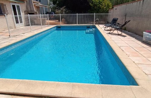 Juvignac Apartment | Maison avec jardin et piscine