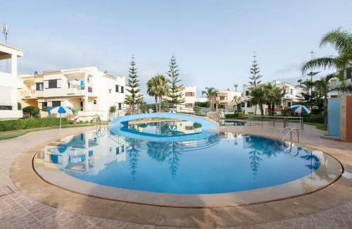 Harhoura House | Maison avec Piscine Proche Plage