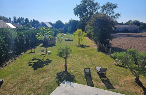 Montfarville House | Maison Classée 4 Étoiles, Proche des Plages et de Barfleur et Accessible à Tous